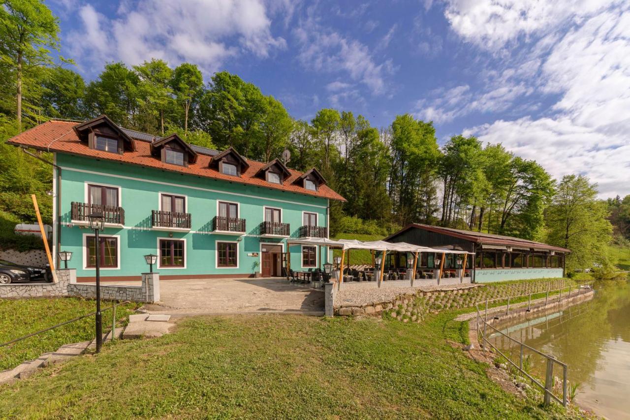 Penzion Ob Ribniku Podlehnik Exterior photo